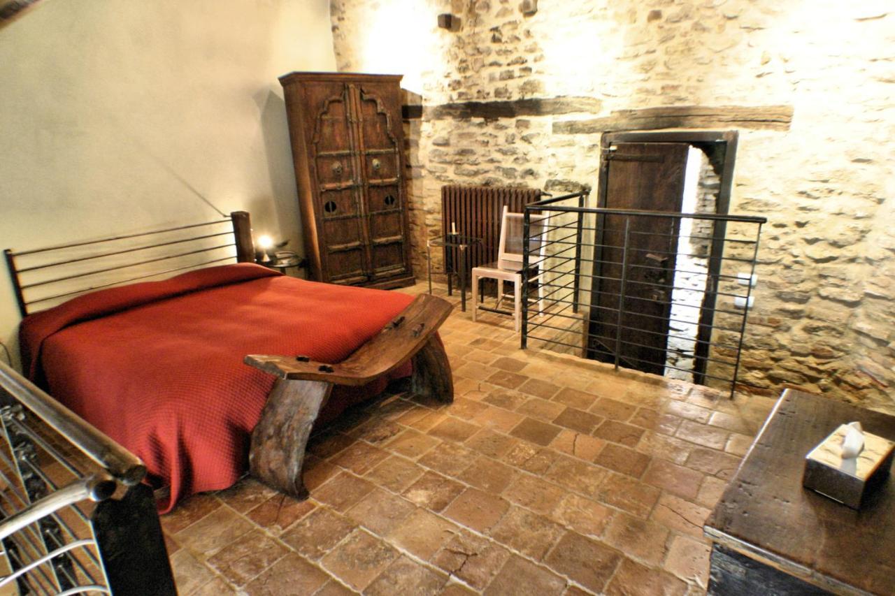 Le Case Della Saracca Monforte D'Alba Exterior photo